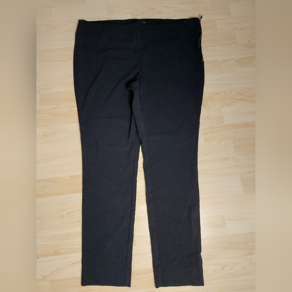 Le Chateau Size Zip Pant Bundle - Picture 5 of 10